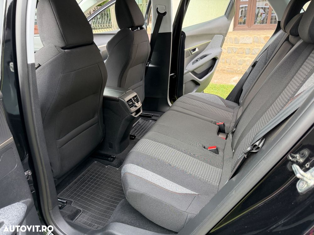 Peugeot 3008 PureTech 130 Stop & Start GPF EAT8 Active Business-Paket - 26
