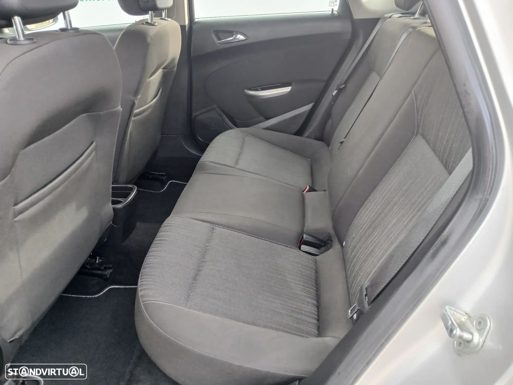 Opel Astra 1.4 Enjoy - 17