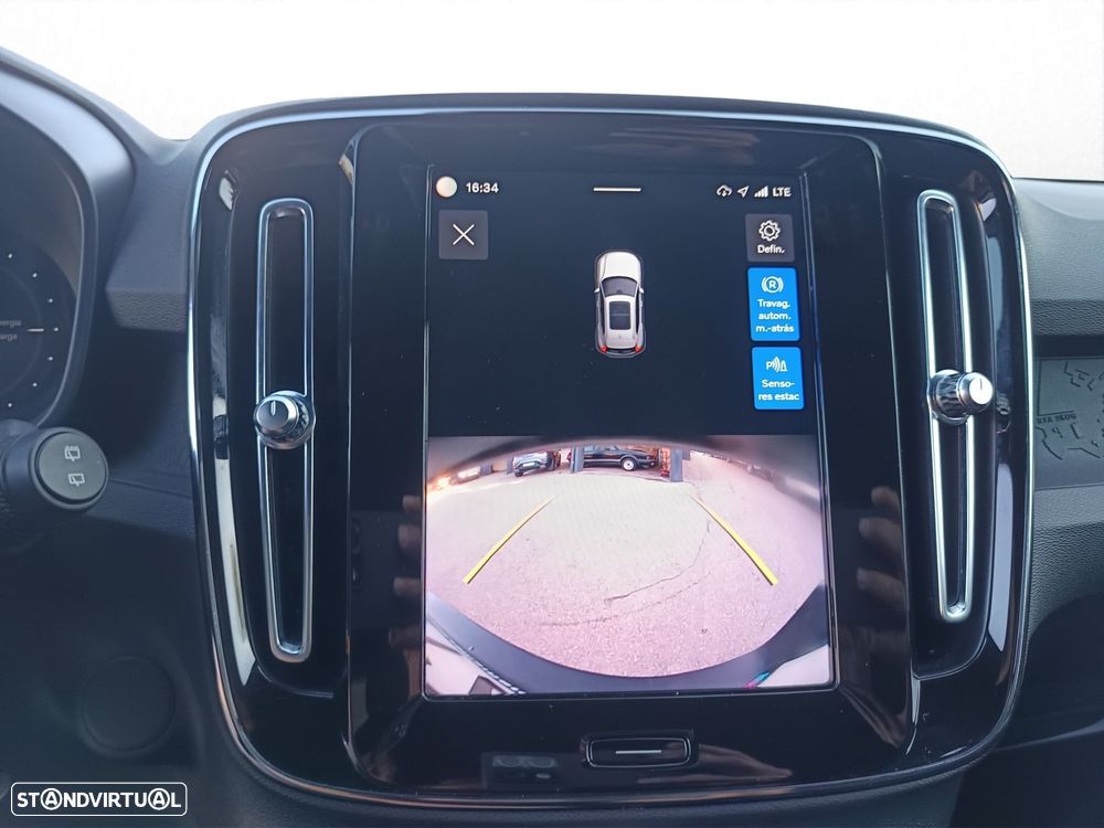 Volvo XC 40 Recharge Plus - 18