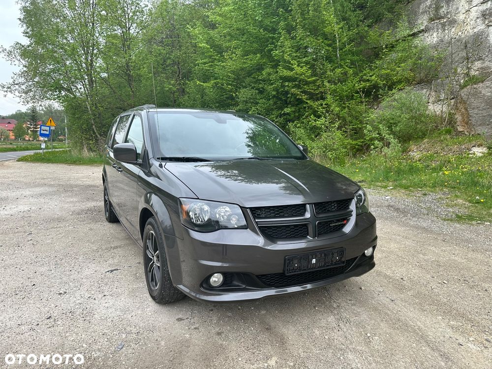 Dodge Grand Caravan 3.6 R/T - 1