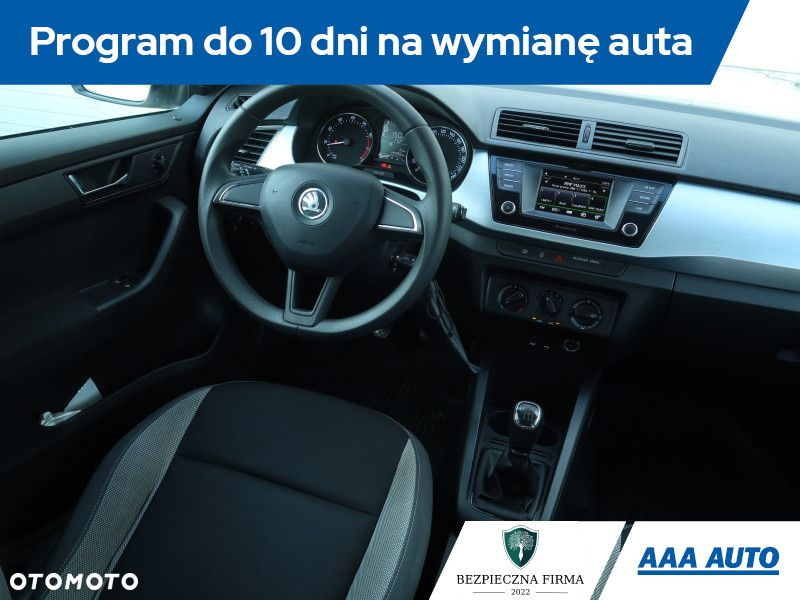 Skoda Fabia - 8