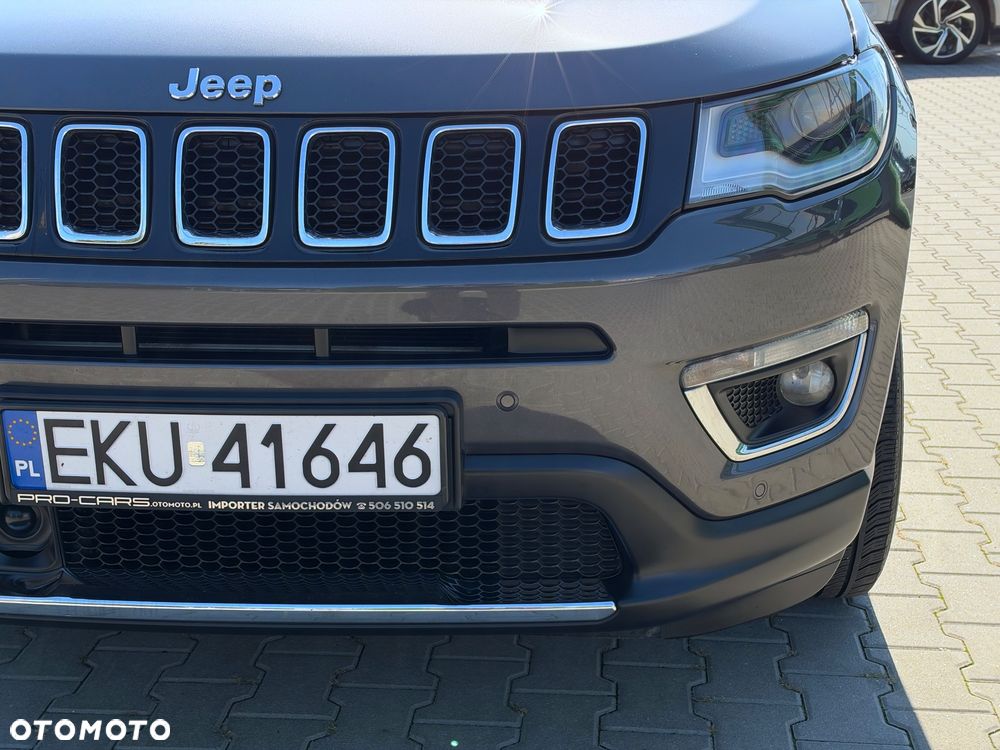 Jeep Compass - 11