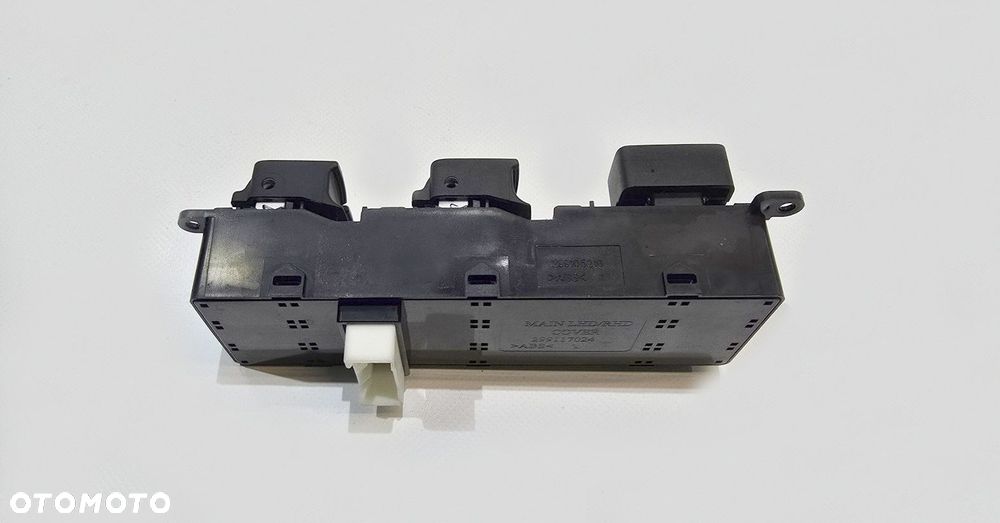 przełącznik panel szyb przód lewy kia rio iii 15r lift 93570-1w133 - 2