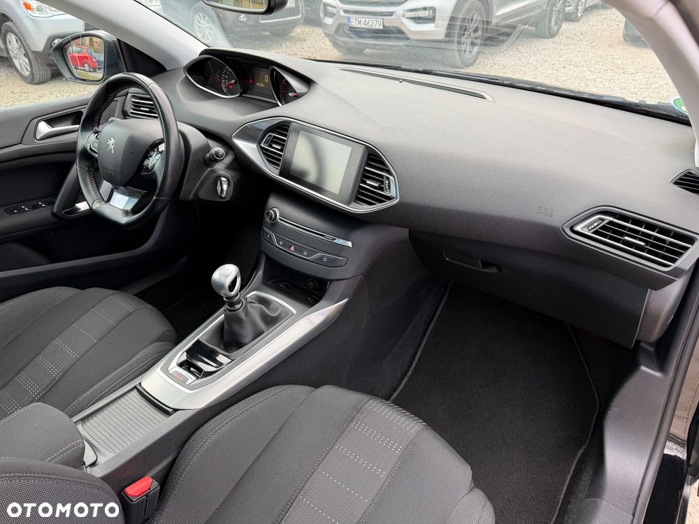 Peugeot 308 BlueHDi FAP 150 Stop & Start Allure - 22