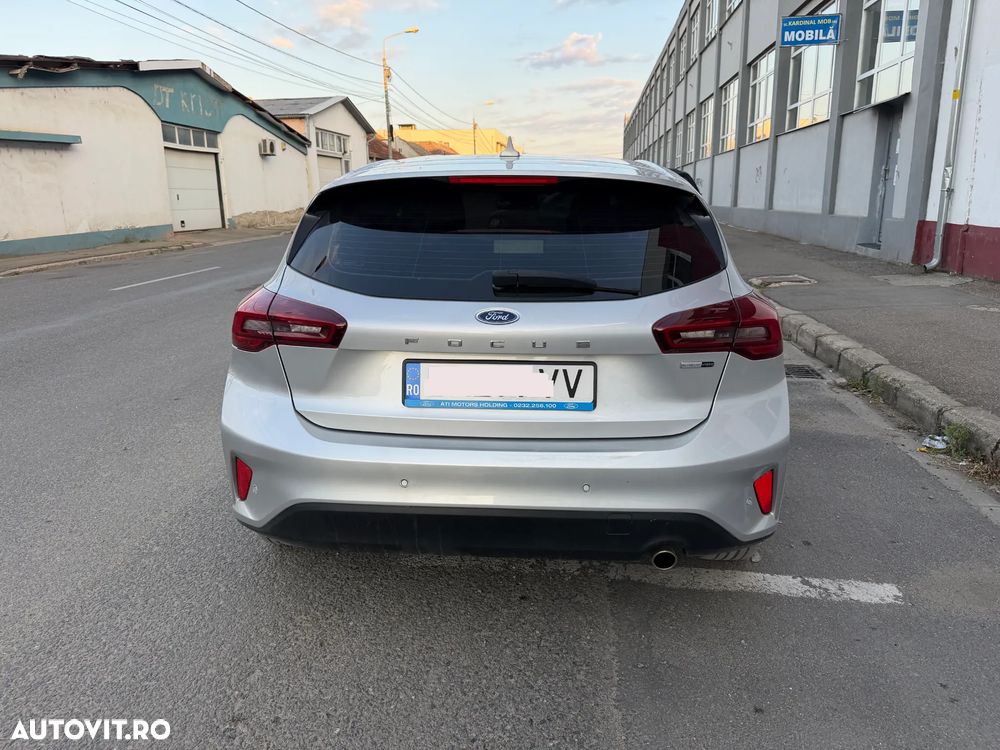 Ford Focus 1.0 EcoBoost Titanium Business - 10