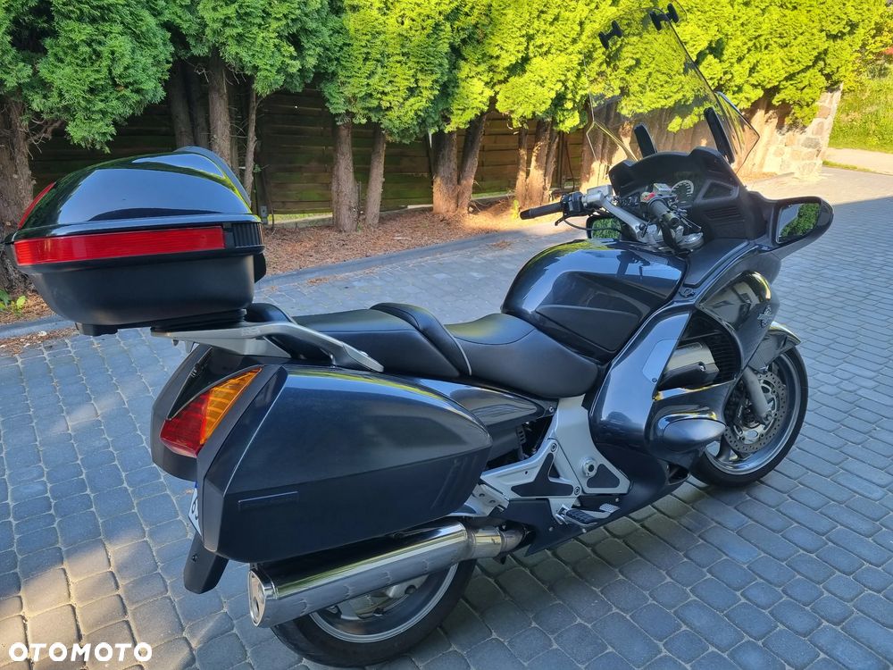 Honda ST - 7