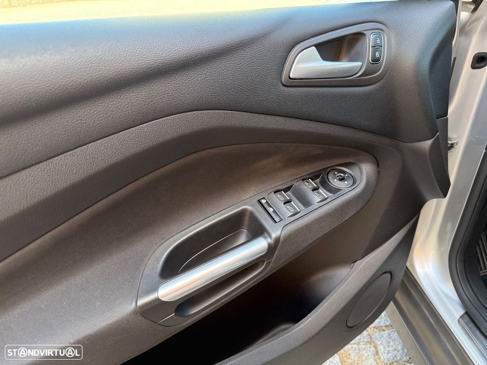 Ford C-Max 1.5 TDCi Titanium S/S - 16