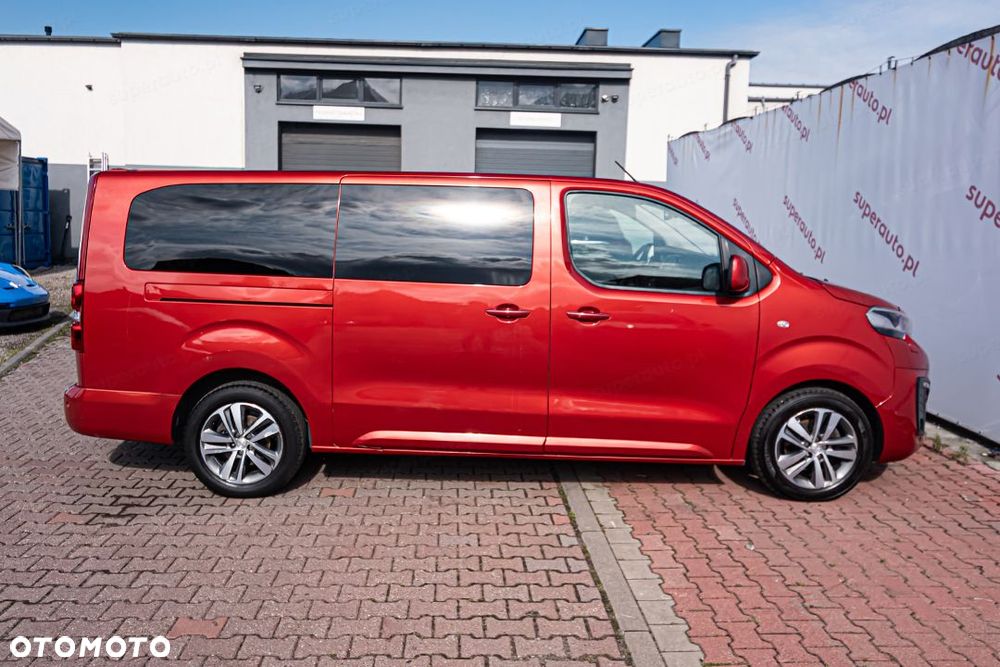 Peugeot Traveller - 7
