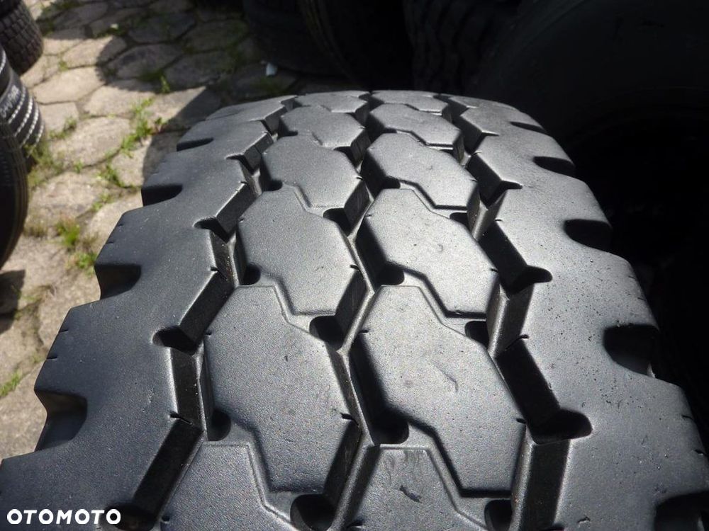 Opona używana ciężarowa 10R22.5 BRIDGESTONE M840; 500zł C2086 - 5