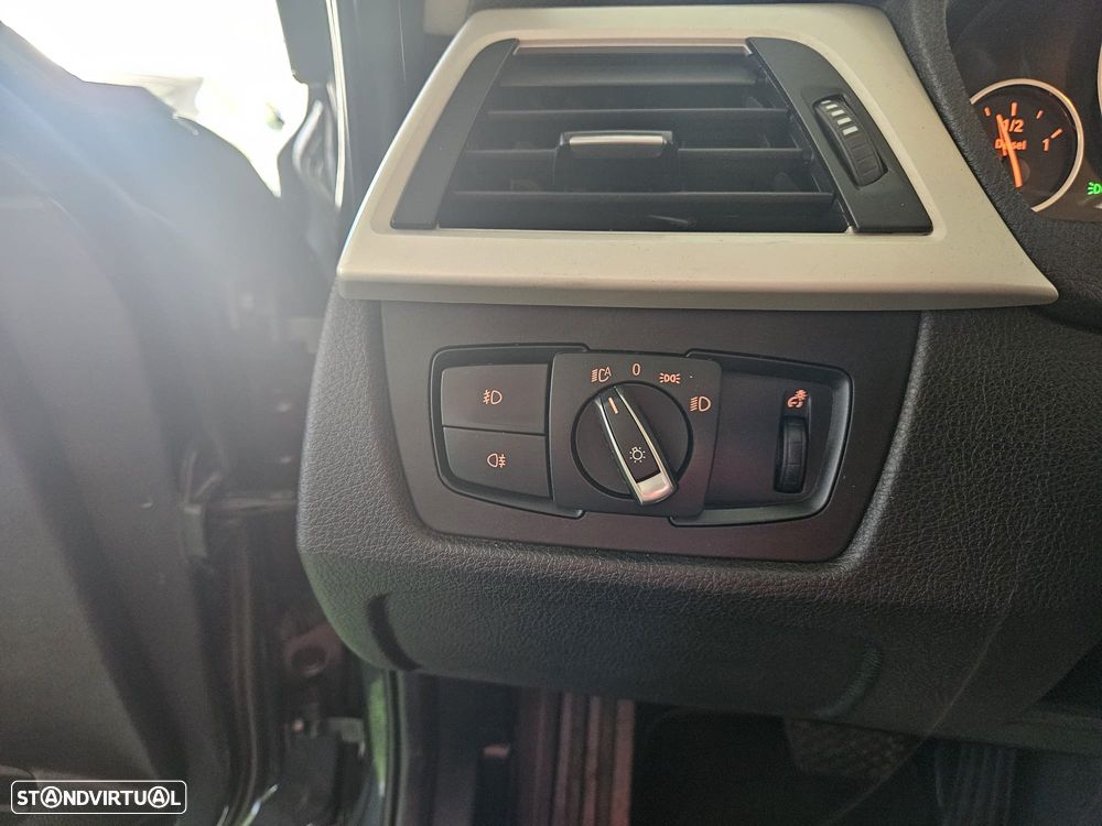 BMW 318 d Pack M Auto - 16