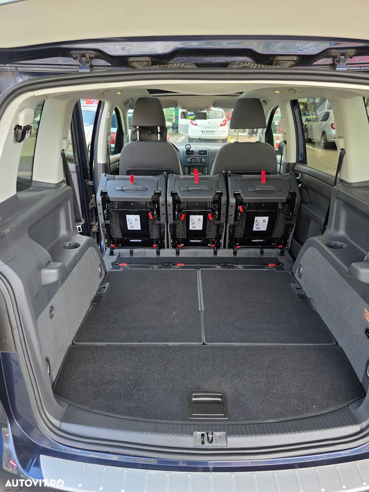 Volkswagen Touran 2.0 TDI Highline DSG - 24