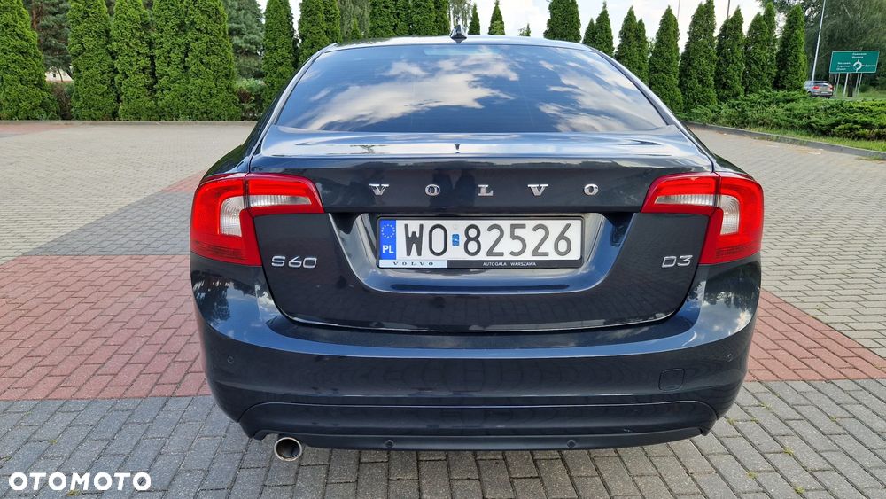 Volvo S60 D3 Momentum - 4