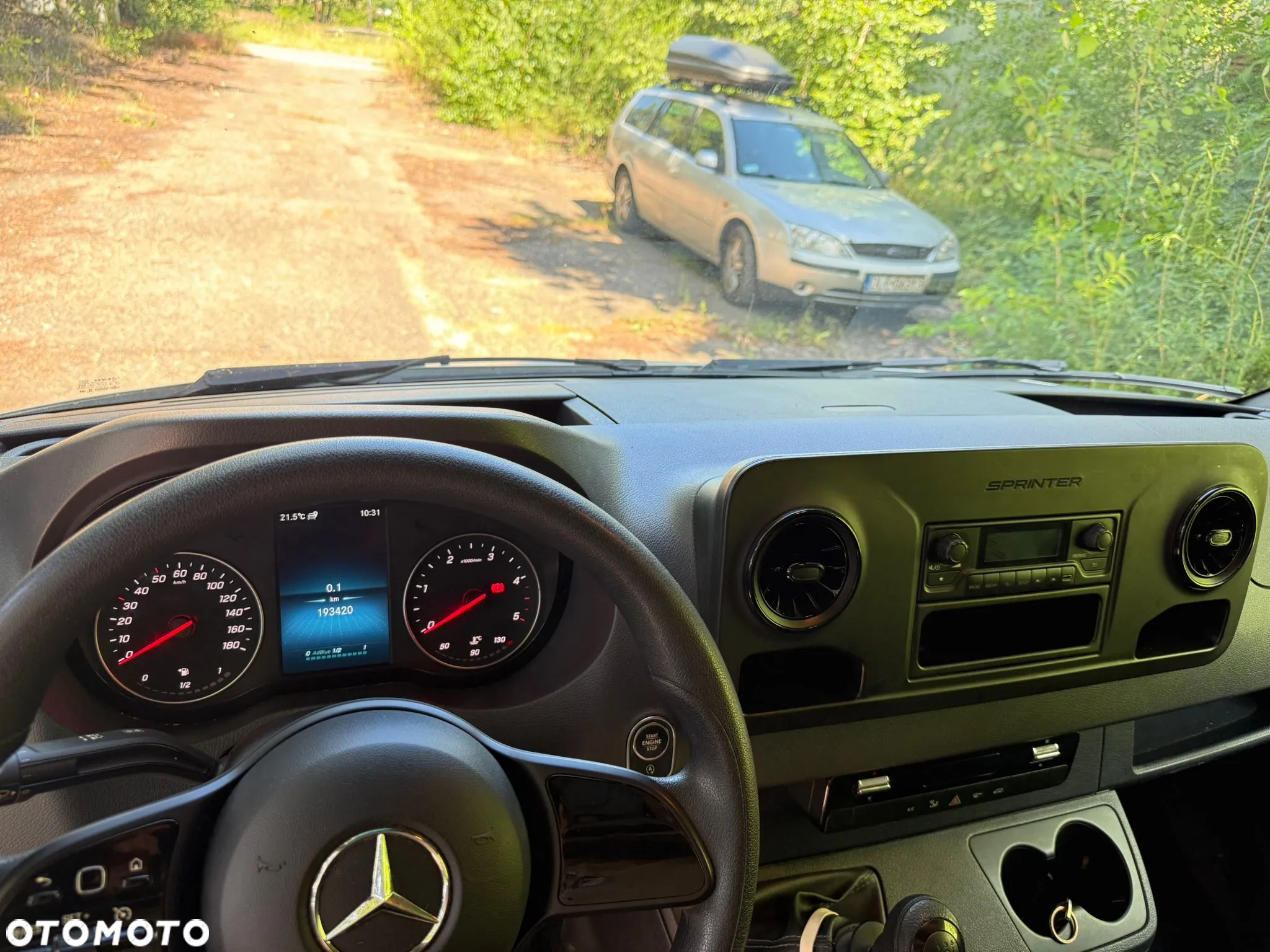 Mercedes-Benz Sprinter - 7