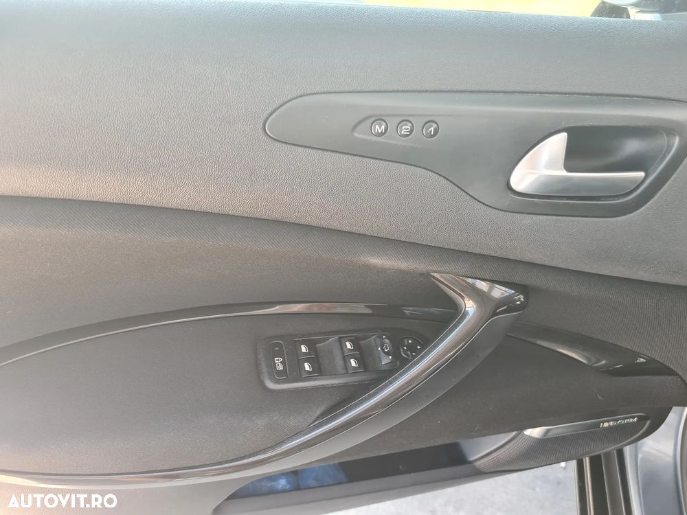 Citroën C5 2.0 HDI Susp H3+ Exclusive - 10