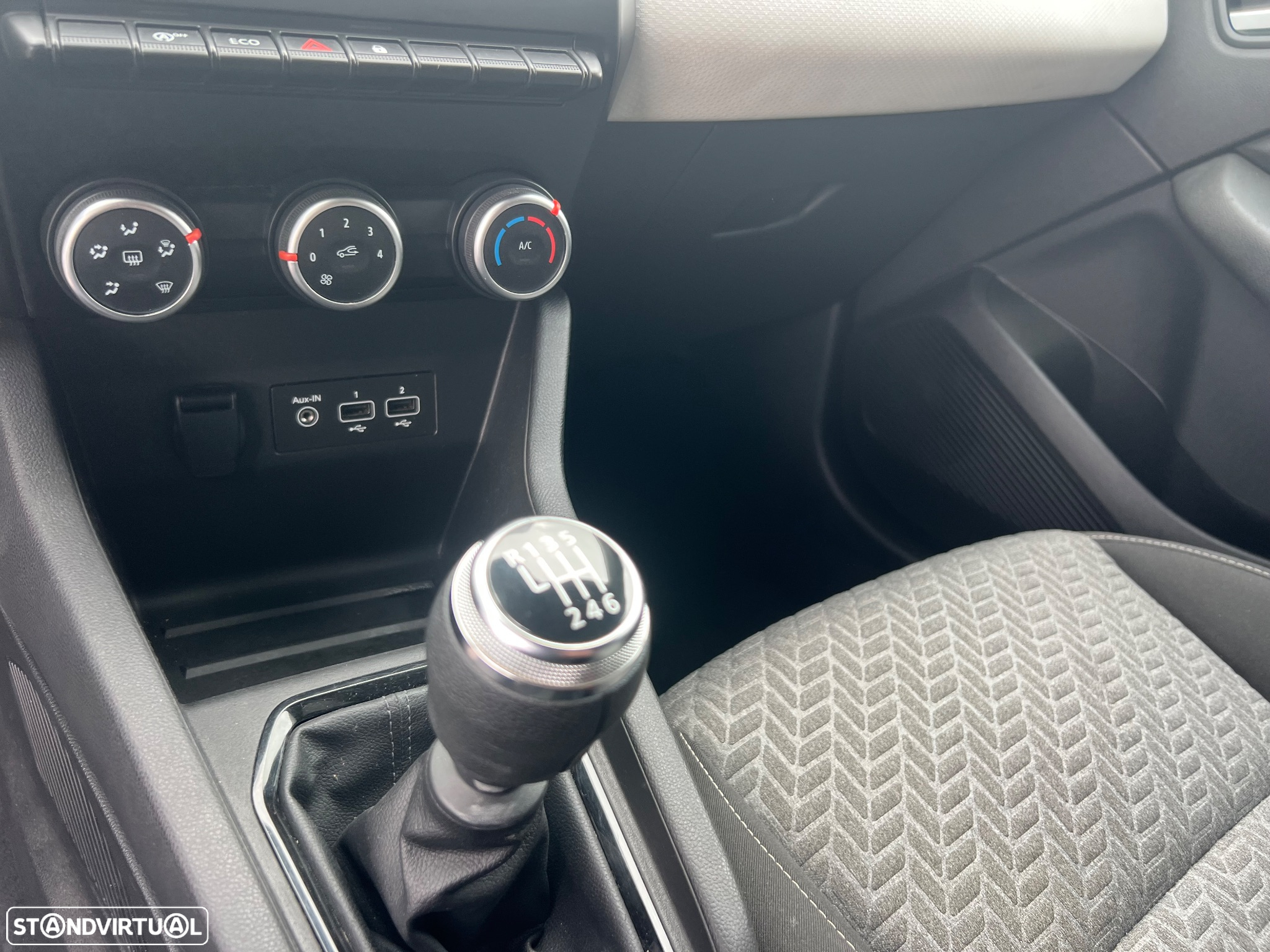 Renault Clio 1.0 TCe Intens - 16