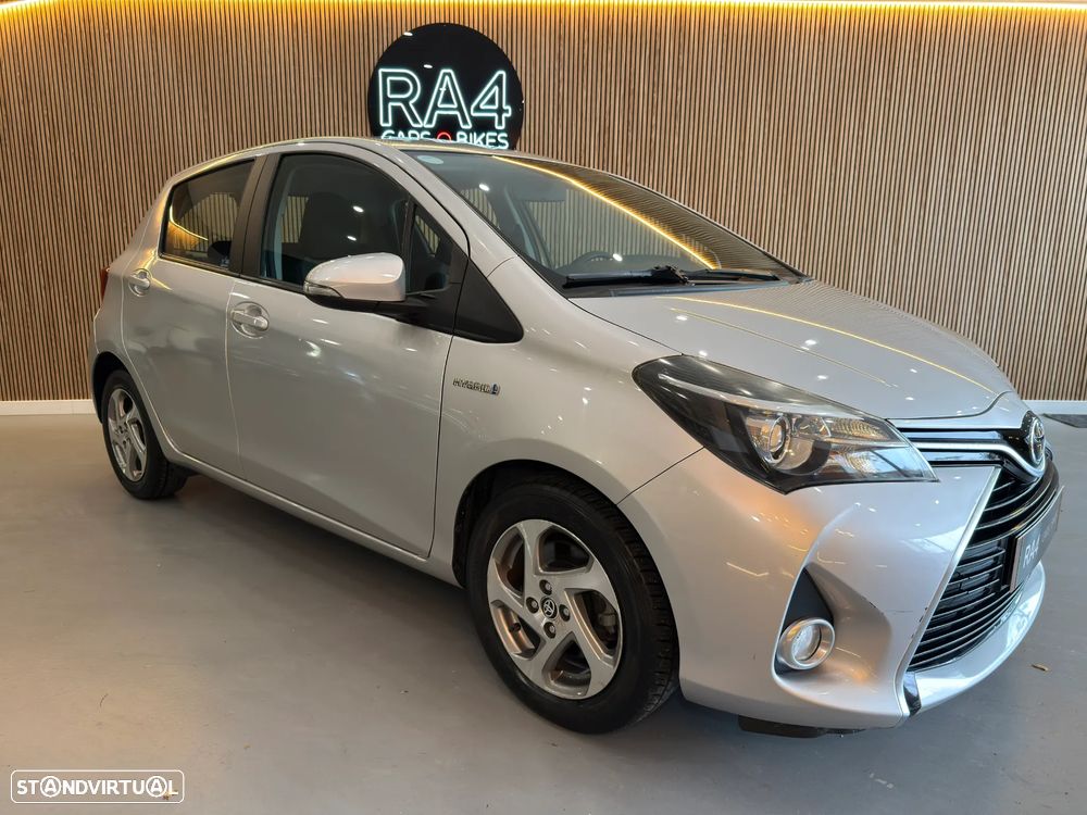 Toyota Yaris 1.5 HSD Active - 1