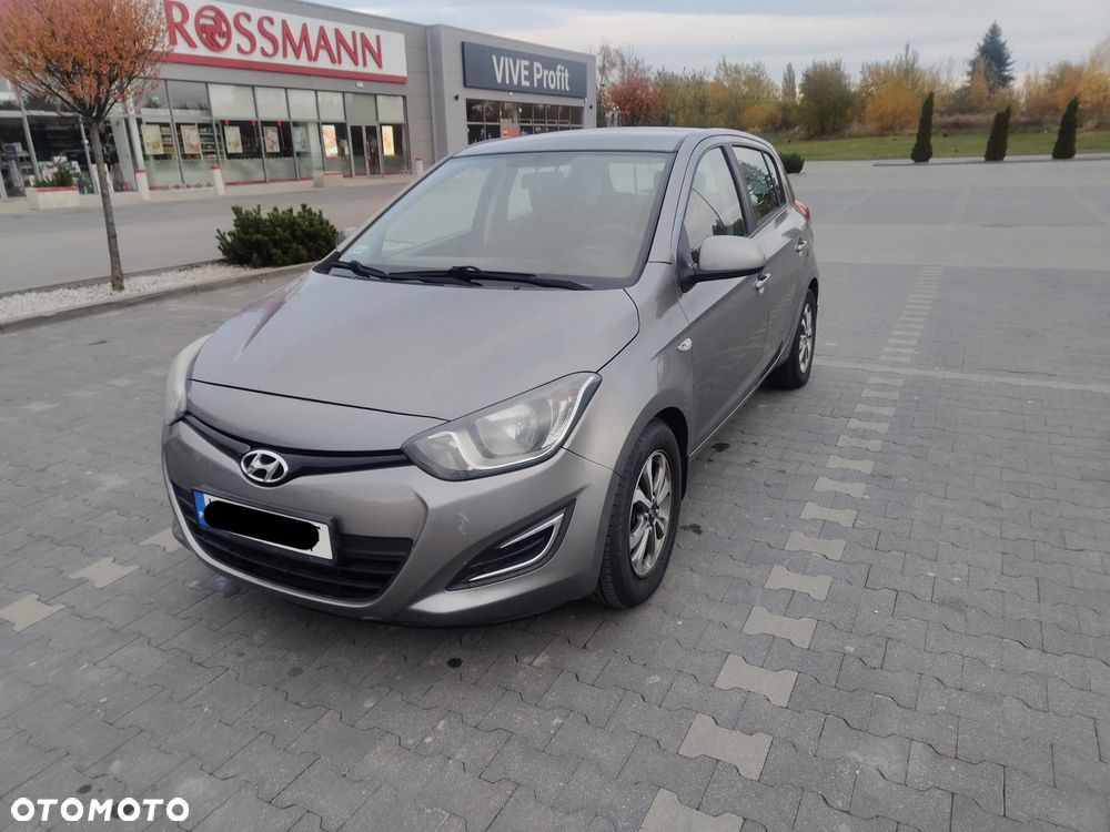 Hyundai I20