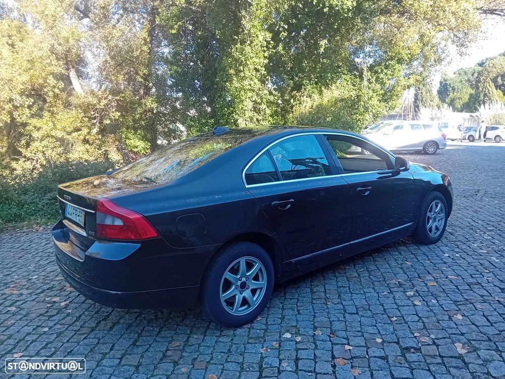 Volvo S80 2.0 D Nivel 2 - 25