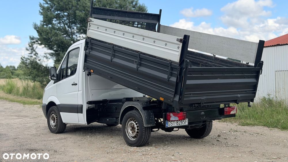 Mercedes-Benz Sprinter - 11
