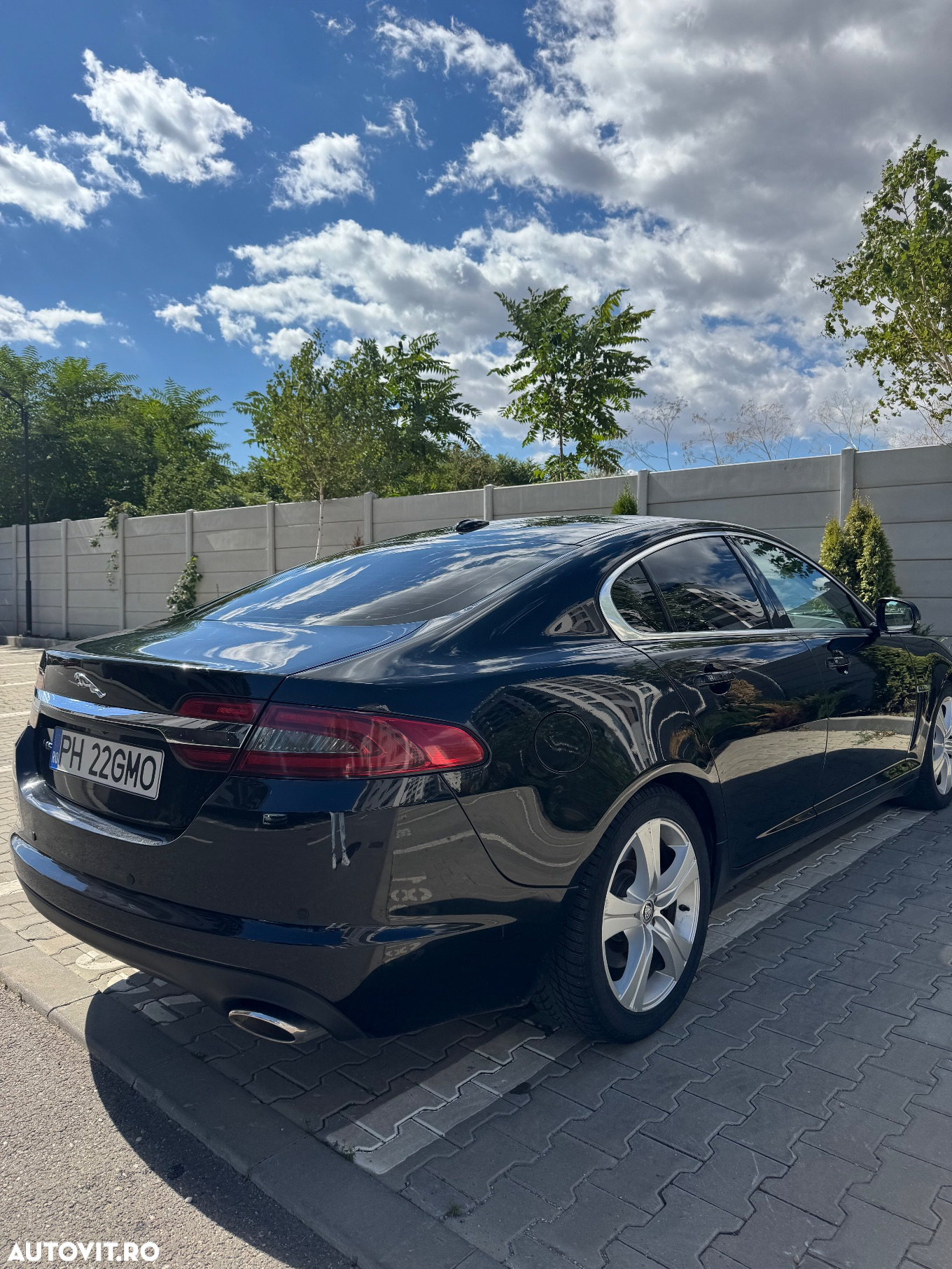 Jaguar XF - 4