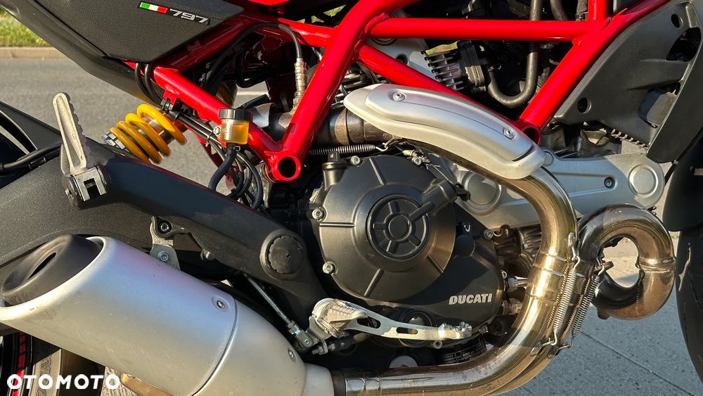 Ducati Monster - 5