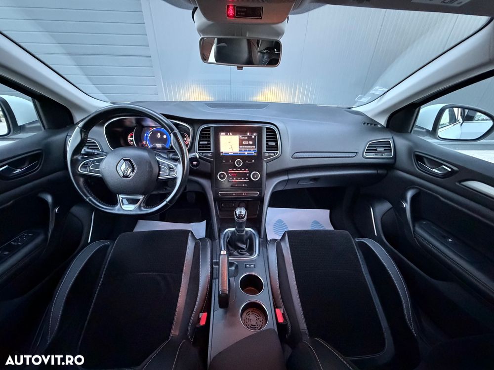 Renault Megane - 18