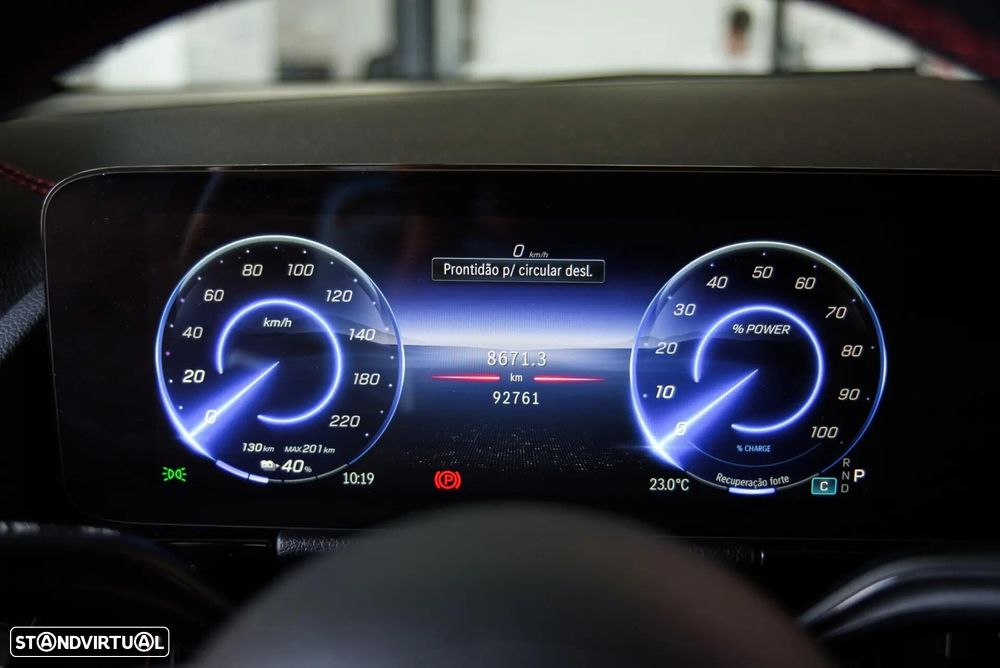 Mercedes-Benz EQA 250+ AMG Line - 30