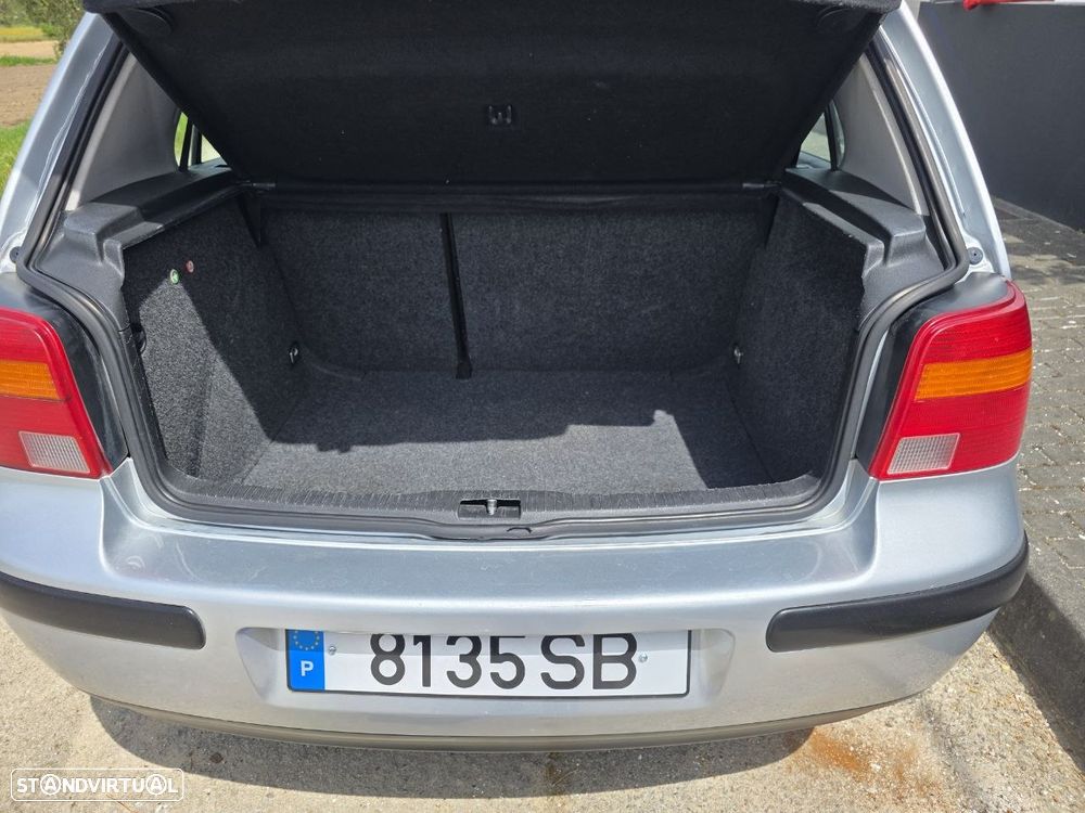VW Golf 1.4i Confortline AC - 2