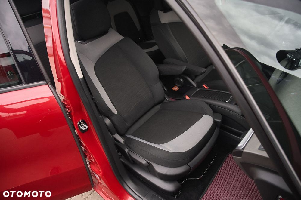 Citroën C4 Grand Picasso - 13