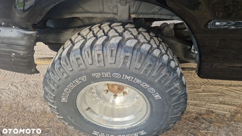 Mitsubishi Pajero 2.5 TD GL - 9