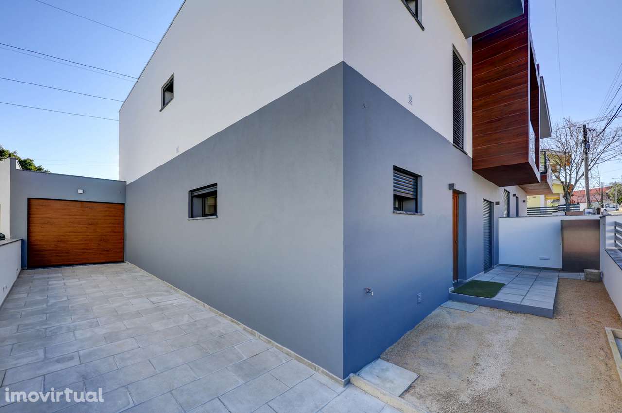 Moradia T4 com piscina em Odivelas - Grande imagem: 4/31
