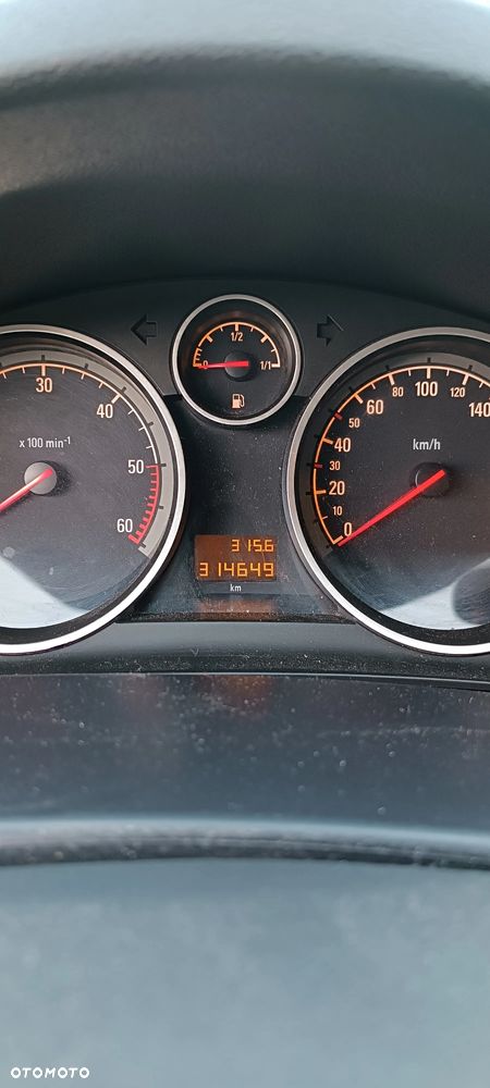 Opel Astra 1.9 CDTI Elegance - 8