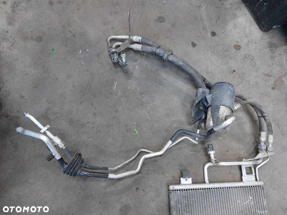 CHŁODNICA KLIMATYZACJI + PRZEWODY AUDI A4 B5 FL - 3