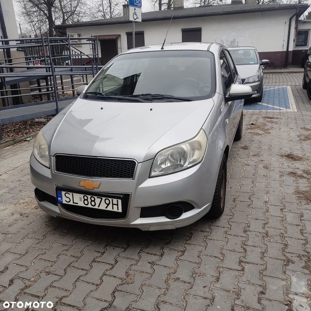 Chevrolet Aveo 1.2 16V LS - 2