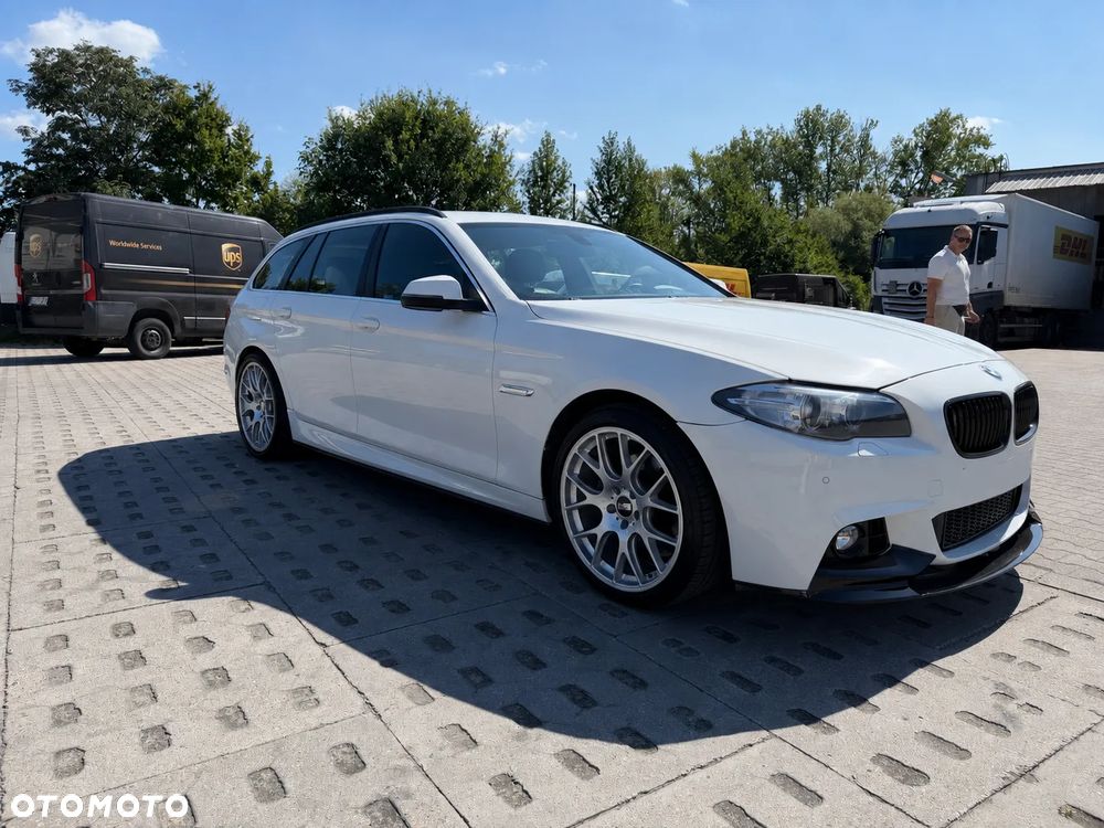 BMW Seria 5 520d M Sport Edition - 1