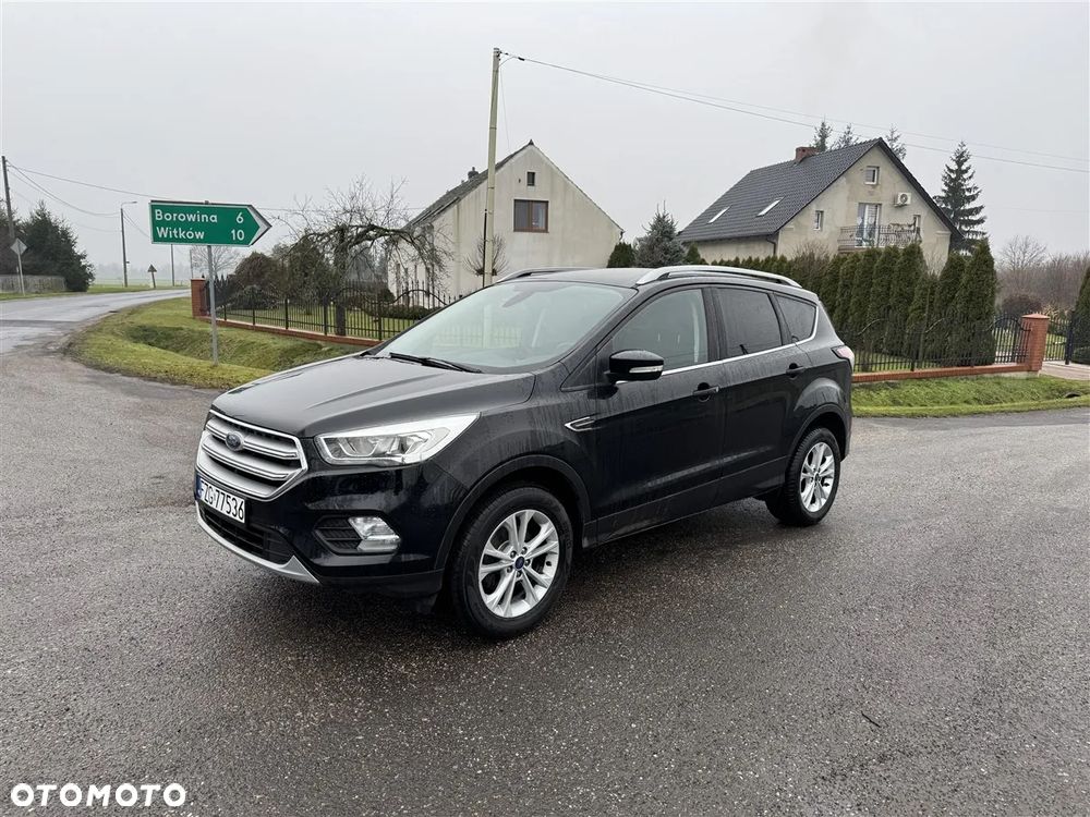 Ford Kuga 1.5 EcoBoost 2x4 Business Edition - 1