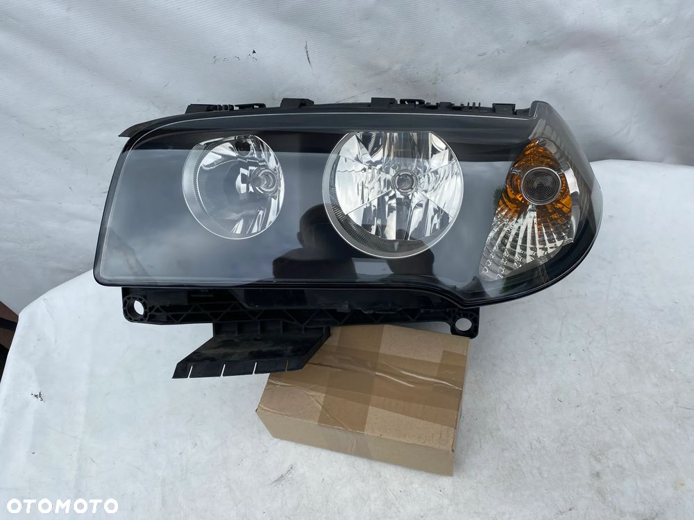lampa BMW X3 E83 zwykła lewa eu cała - 1