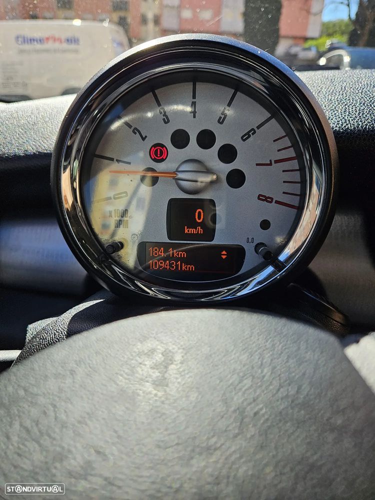 MINI Cabrio Cooper - 6