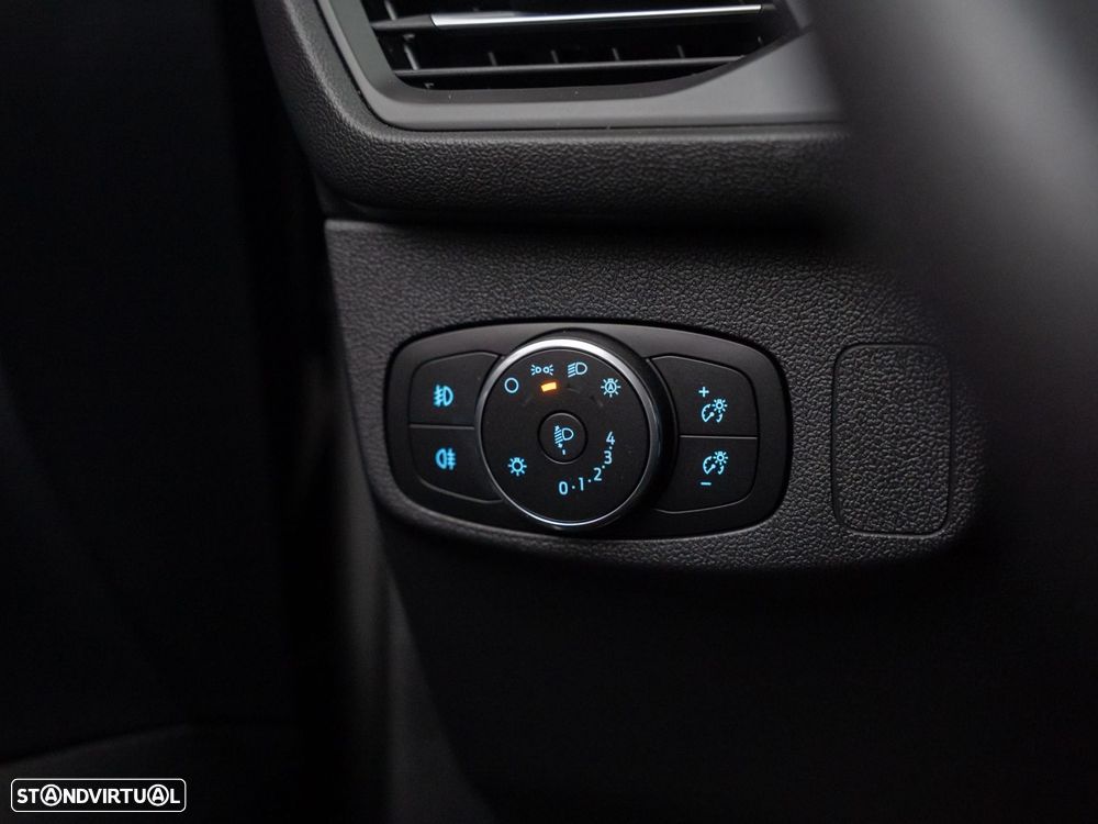 Ford Focus SW 1.0 EcoBoost ST-Line Aut. - 17