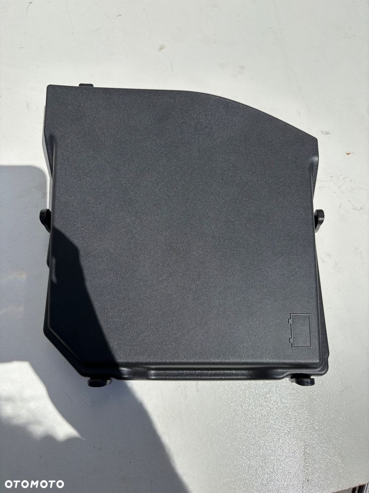 31353766 pokrywa akumulatora S60 S80 V60 V70 Xc60 - 1