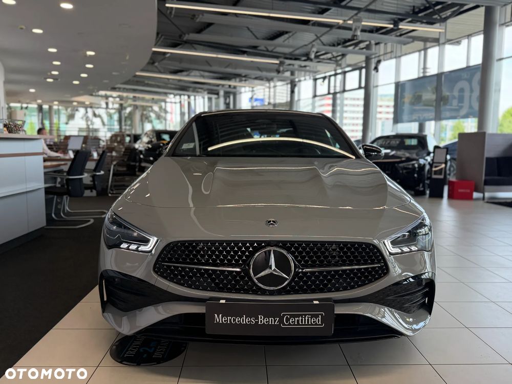 Mercedes-Benz CLA 200 Edition 1 7G-DCT - 17