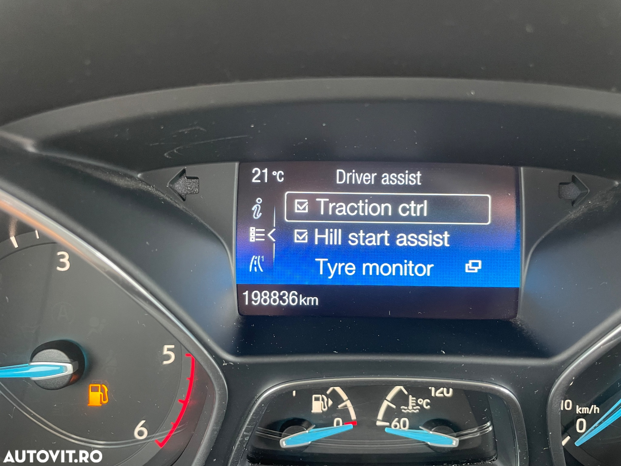 Ford Focus 1.5 TDCi DPF Start-Stopp-System COOL&CONNECT - 19