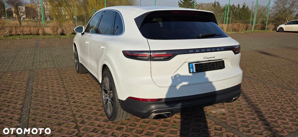 Porsche Cayenne Standard - 13