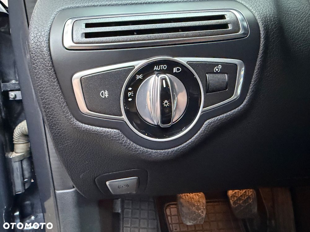 Mercedes-Benz Klasa C 200 Avantgarde - 18