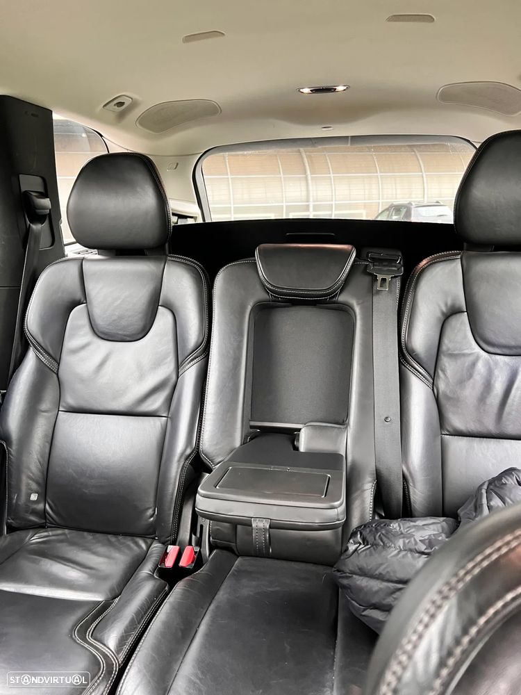 Volvo XC 90 2.0 D5 Inscription AWD - 8