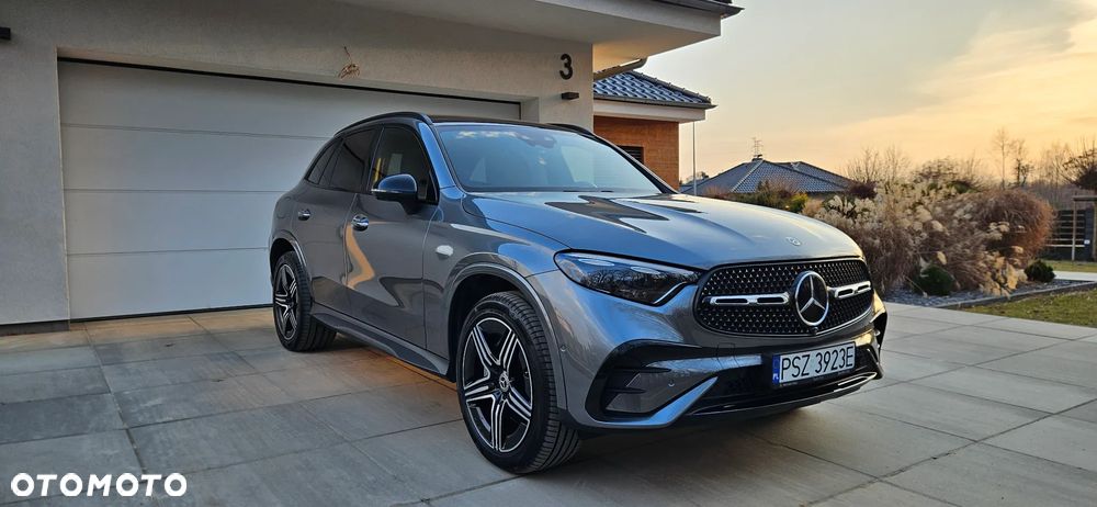 Mercedes-Benz GLC 400 e 4Matic 9G-TRONIC AMG Line Advanced - 9