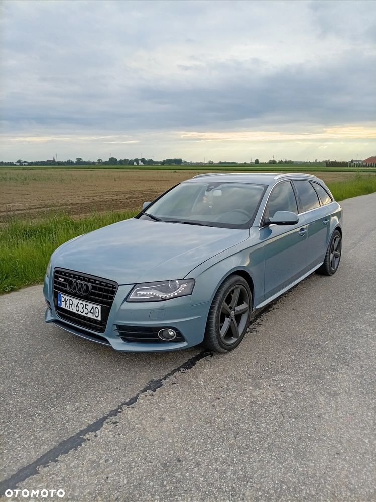 Audi A4 Avant 3.0 TDI Quattro S tronic - 1
