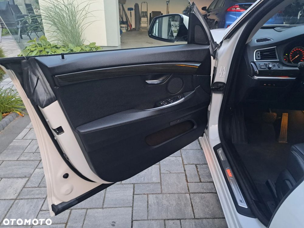 BMW 5GT 520d Luxury Line - 24