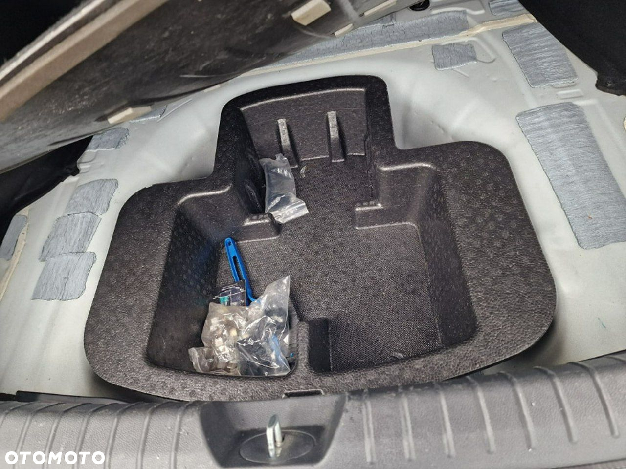 Kia Optima - 32
