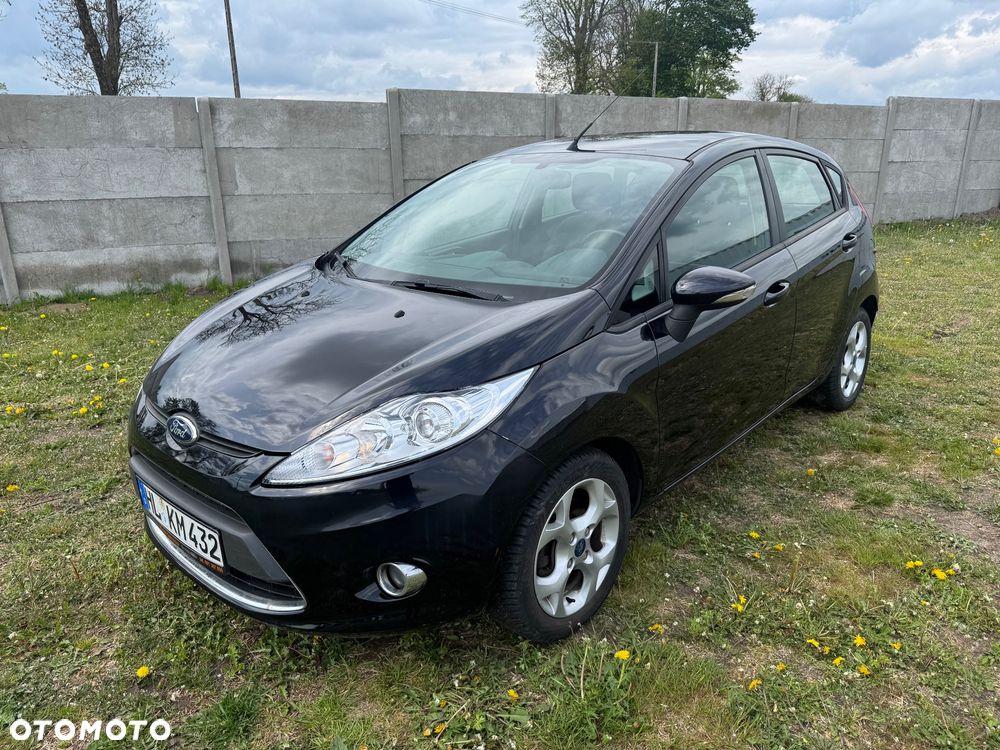 Ford Fiesta - 2
